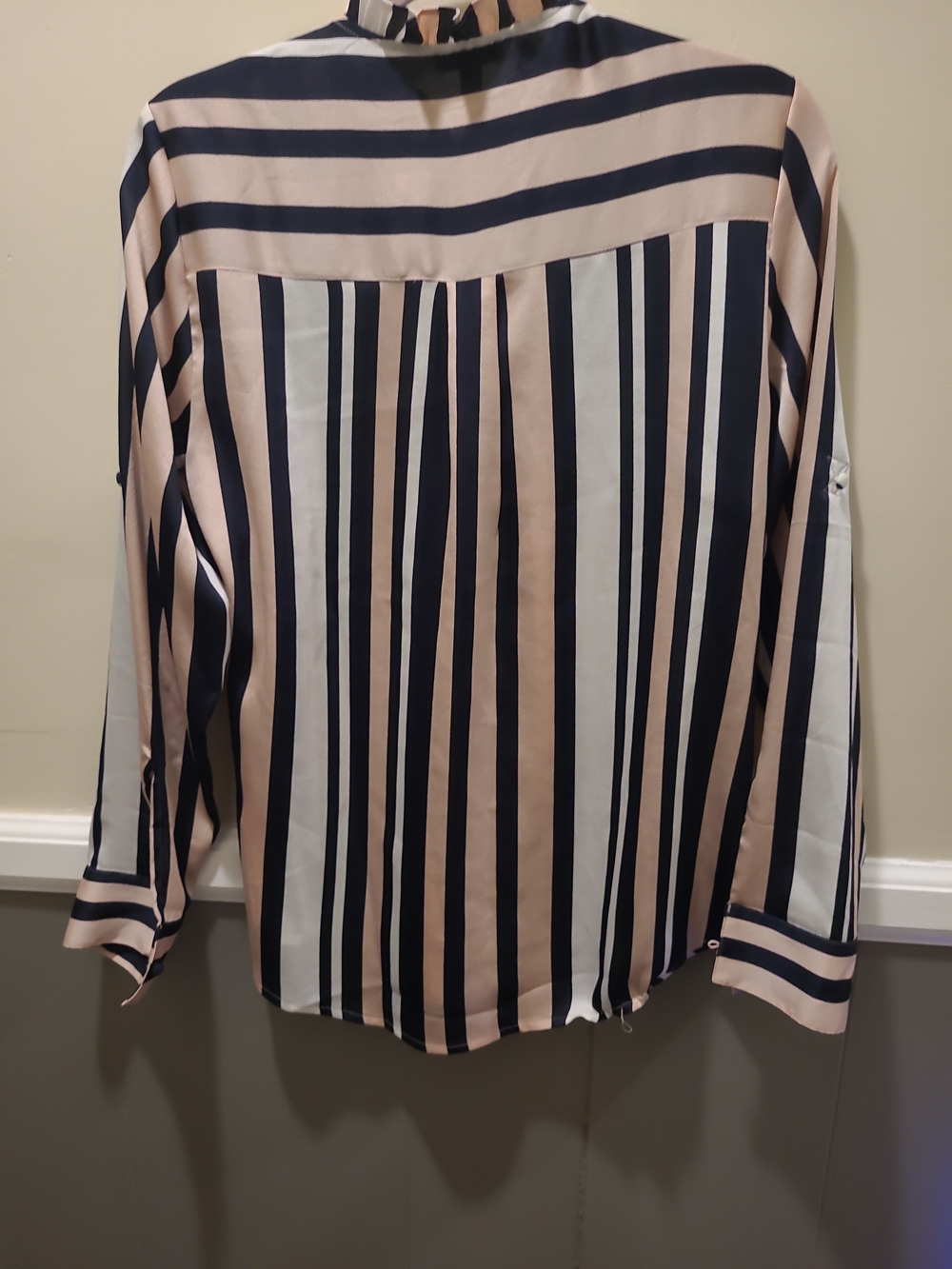 Express Womens Medium Pink/black Striped Button Up Blouse Long Sleeve - Picture 8 of 11